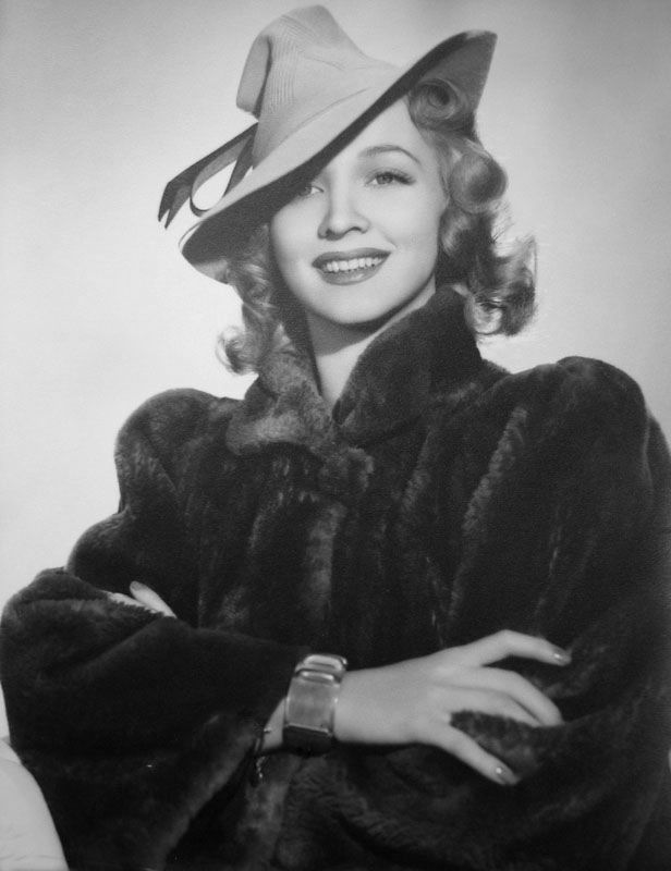 carole_landis_mb53