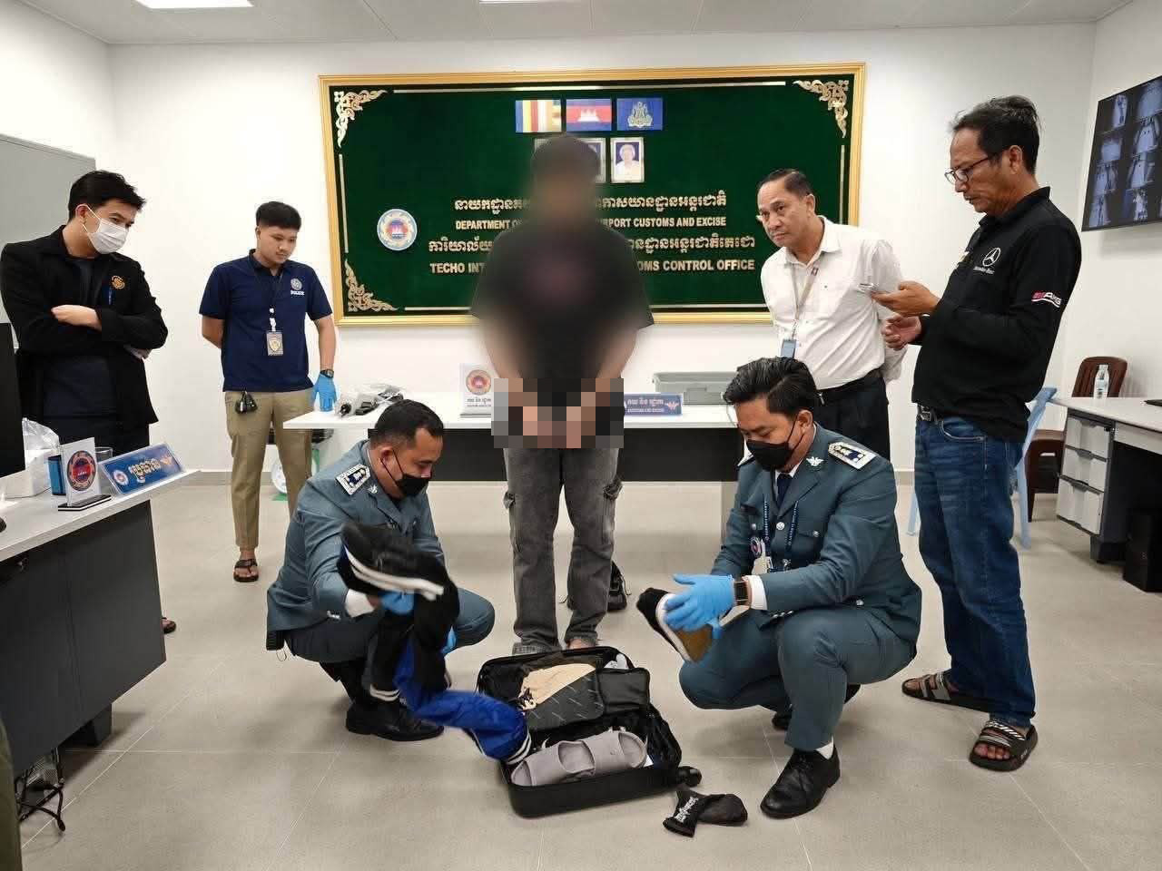 foreigner caught methamphetamine techo airport cambodia news 2026 43rrgge