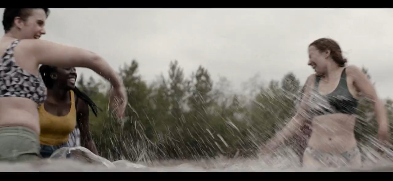 cap_Yellowjackets.S01E03.720p.AMZN.WEBRip.x264-GalaxyTV_00_23_49_02