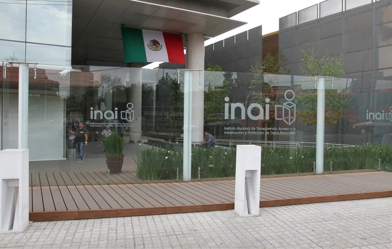 No hay dificultad, es cuestión de acuerdos para designar comisionado del INAI: Monreal