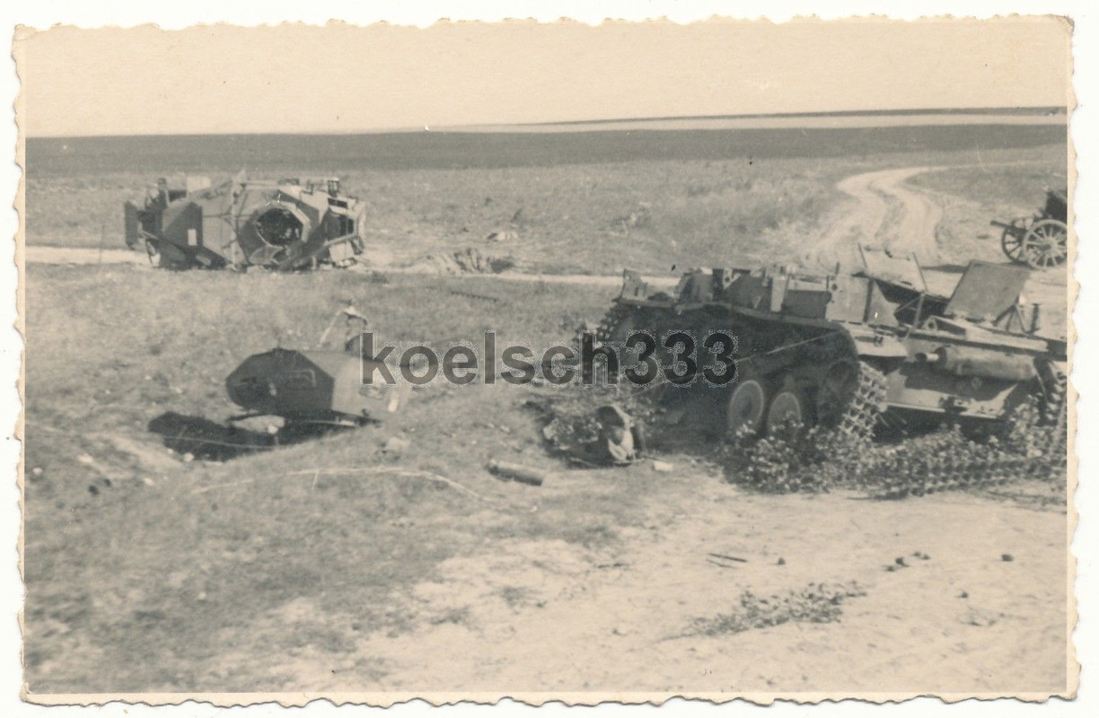Foto Polenfeldzug Panzer II Panzerspähwagen Wracks Kämpfe Polen 1939