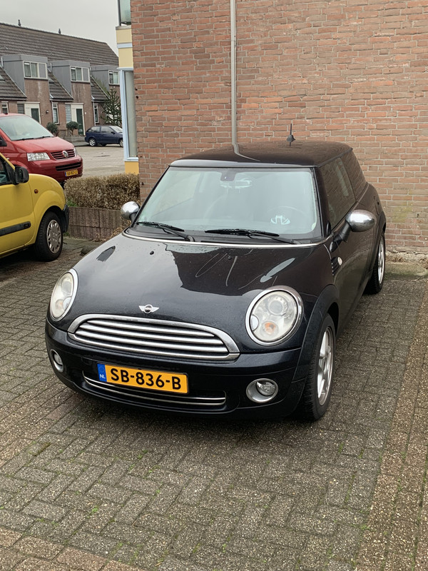 8723C543-3807-4511-8B87-749B50F80E5B