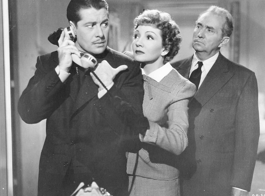 claudette_colbert_b72