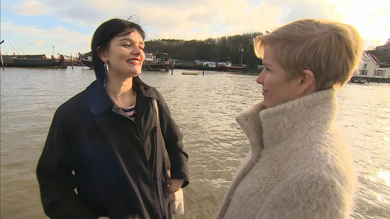 03 January - 18.00.00 - ITV News London. The latest news and wea