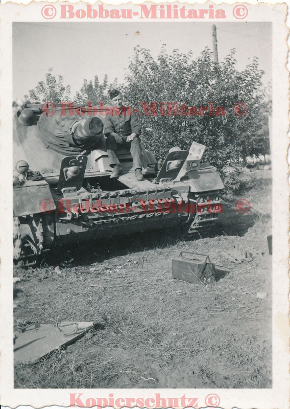 Sturmpanzer IV Brumbär 15cm StuH.43 Sd.Kfz 166 Front Endkampf co