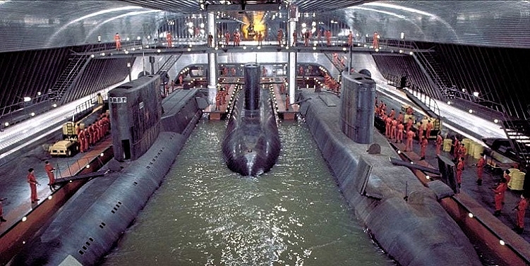 KIM-FORTUNE-SUBMARINES-1-FOTOR.jpg