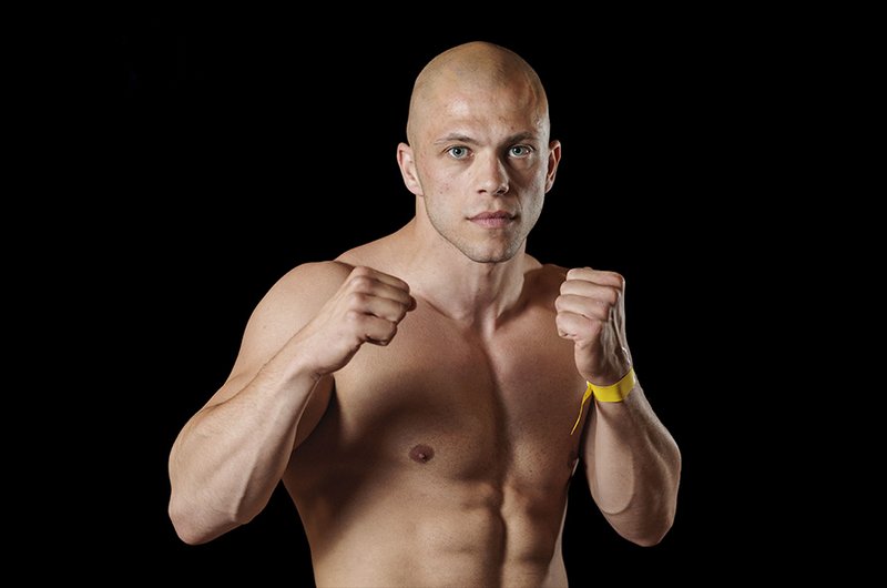 Боксьорът Здравко Попов част от бойците, които излизат на MAX FIGHT 52
