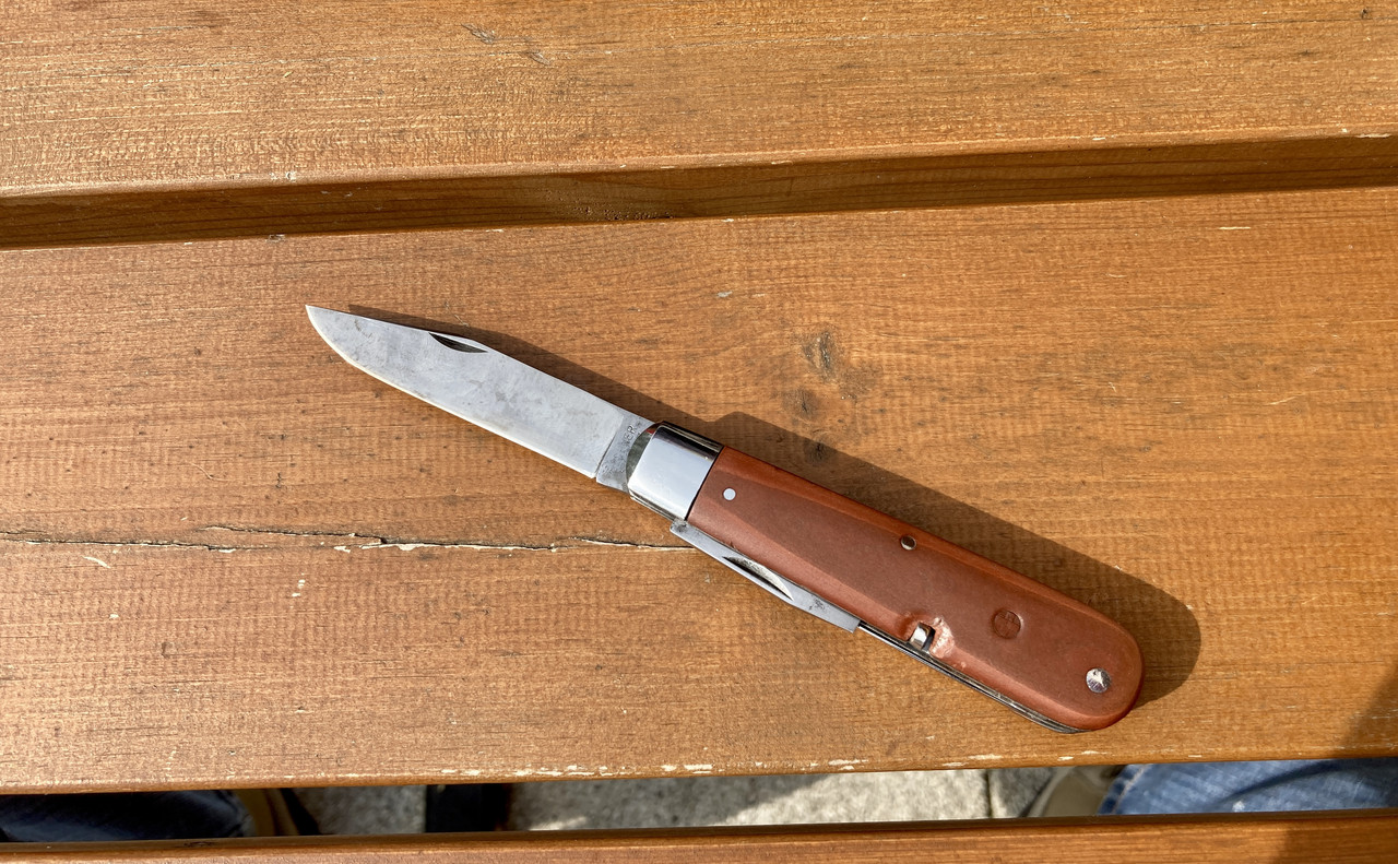 5A8771AA-8017-4C20-9D5F-5454CECFF35A