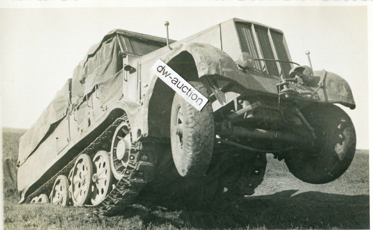 SdKfz Halbkette im Gelände