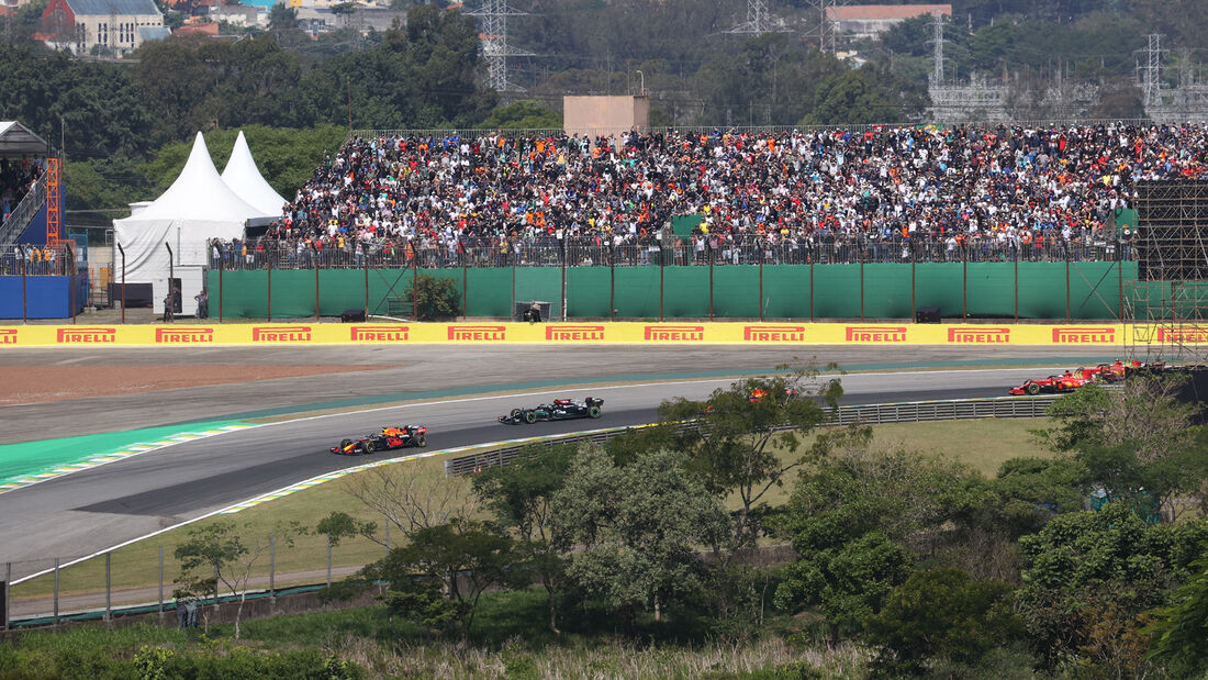 Max-Verstappen-Red-Bull-GP-Brasilien-2021-Sao-Paulo-Rennen-169Gallery-1dc8bda7-1850183