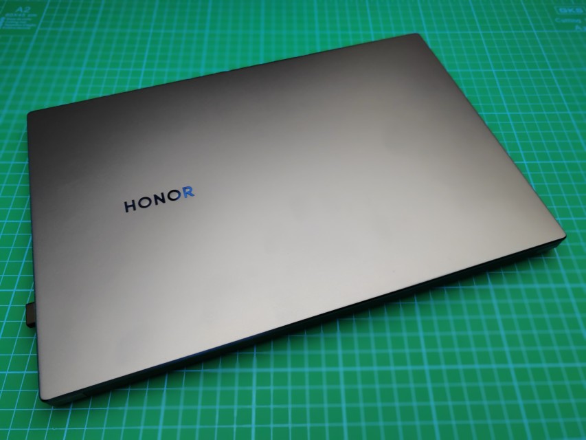 honor magicbook 15 AMD