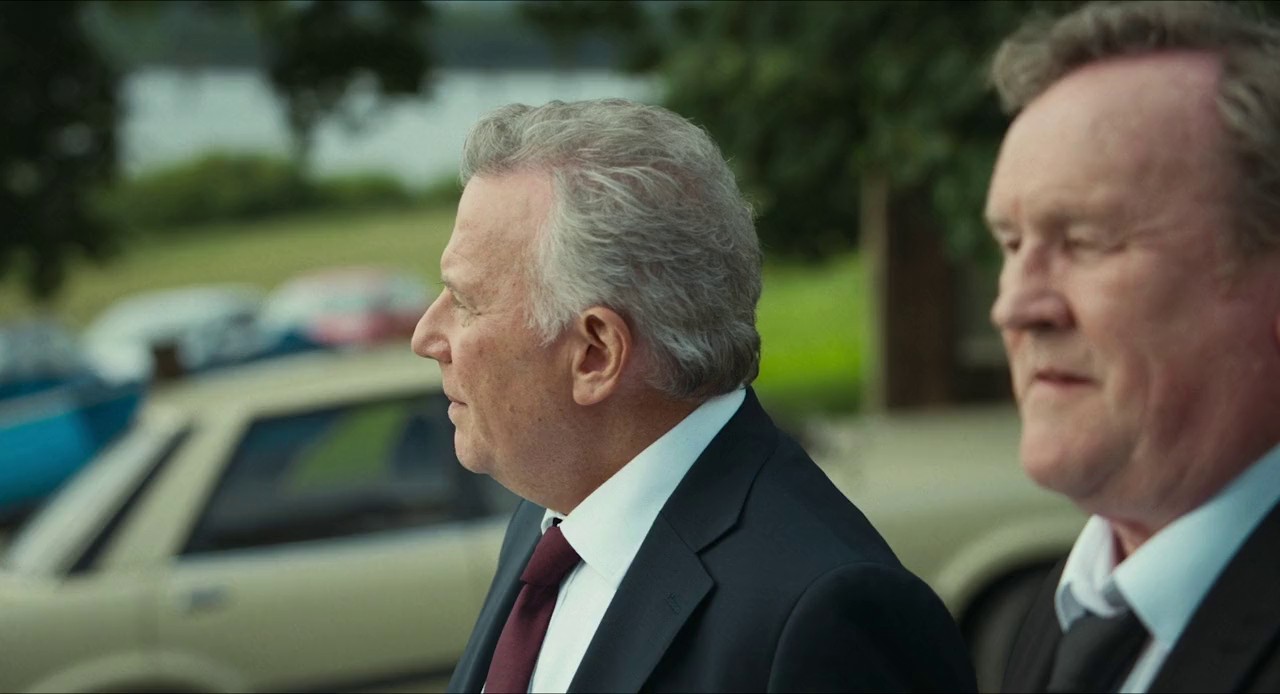 The-Problem-with-People-2024-WEBRip-English-720p-AVC-AAC-2-0-mp4-0002