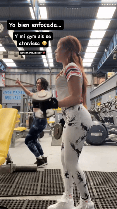 ezgif-6-21cecec221.gif
