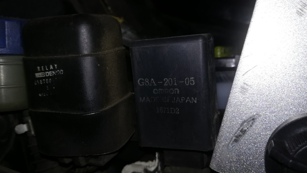 ZZR600 91 OMROM G8A-201-05 1671D2