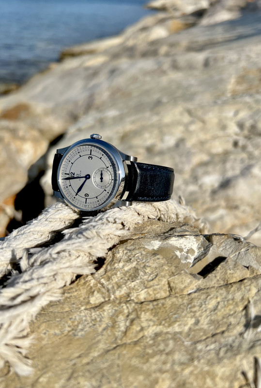 347BD9FA-9A45-4DE6-9A83-0FD2D7E2C69D