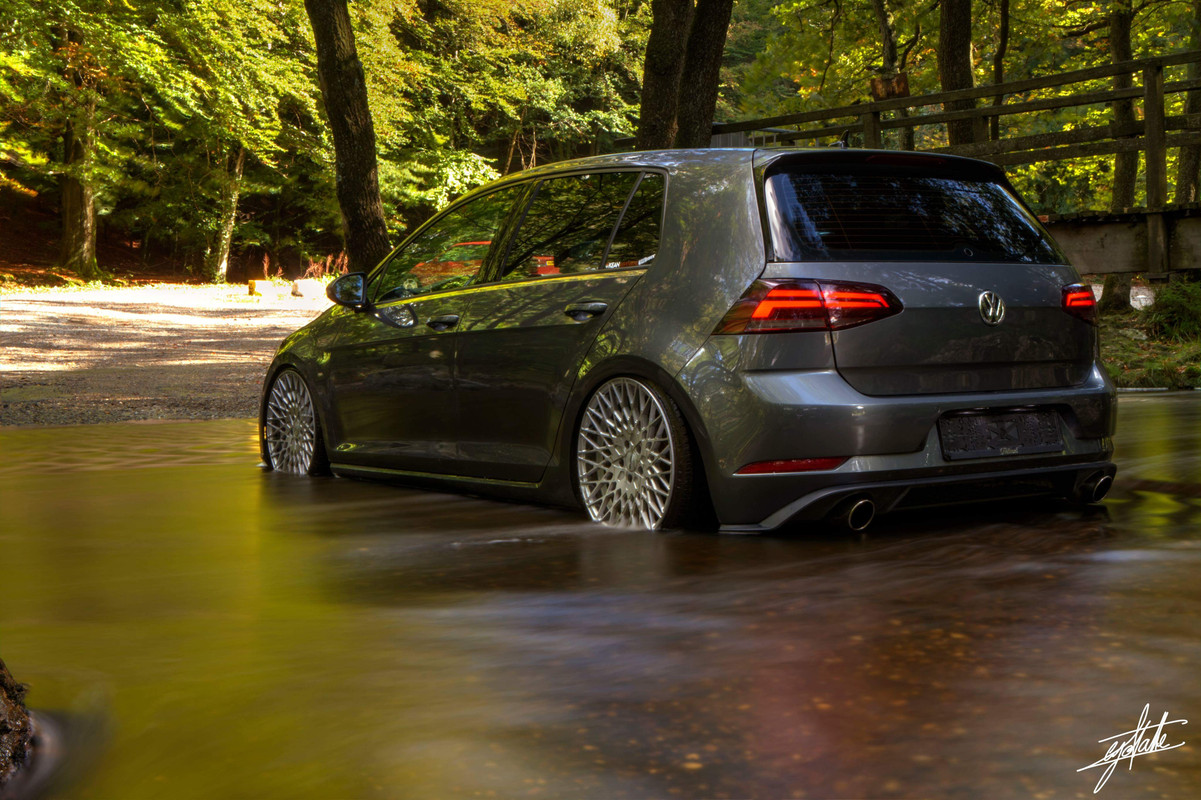 received_1964408390526557