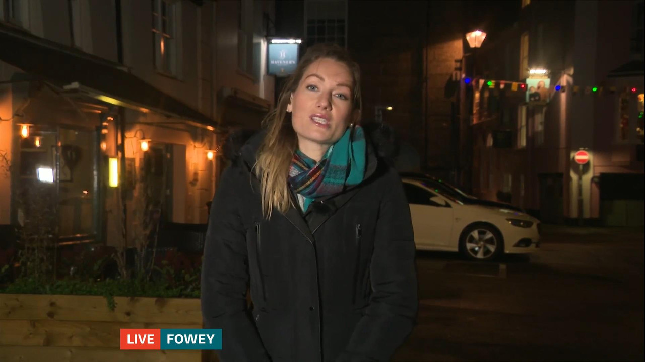 Grace Pascoe 231220.mp4_snapshot_01.15_[2020.12.23_20.46.47]