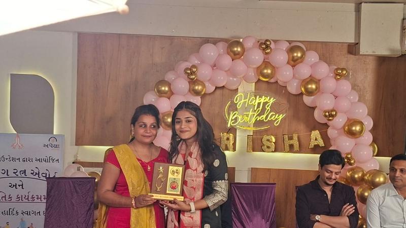 आंखों से दिव्यांग बिसाऊ की बेटी पायल जोशी को मिला “दिव्यांग रत्न” सम्मान