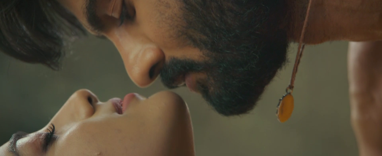 Kayal Anandhi-  Hot  Intimate Scene - Sridevi Soda Center  (24)