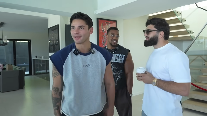 Царукян пред Райън Гарсия: Трябва да се състезавам за титлата веднага