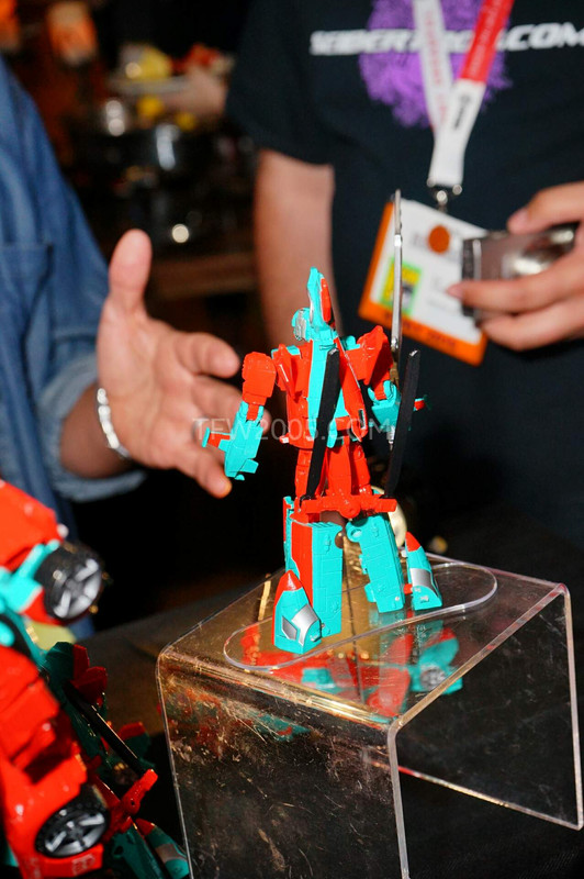 SDCC2015-Hasbro-Breakfast-Transformers-Combiner-