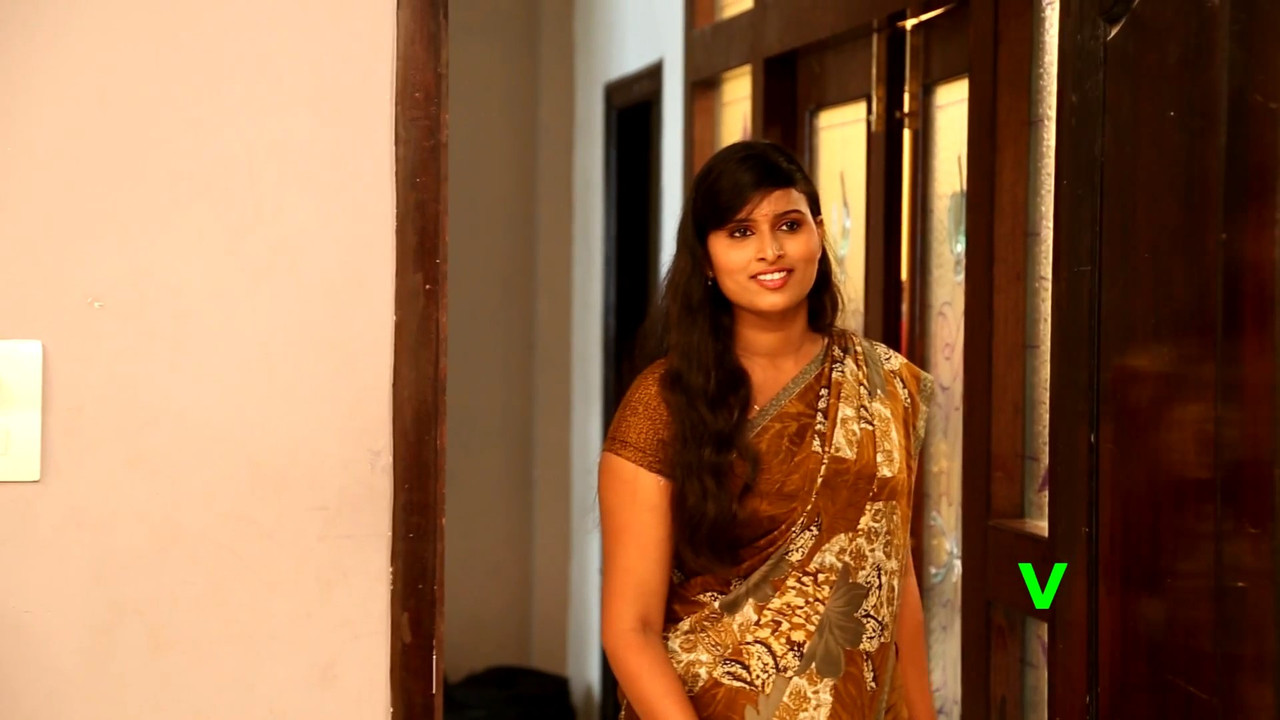 Surekha Reddy Hot Boobs Cleavage Boobs Pressederotic Romance In Brown Saree 