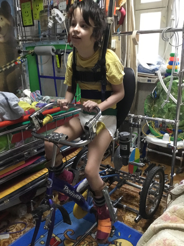 8571FBF4-4175-4824-B5FA-9FB104A4BF9F