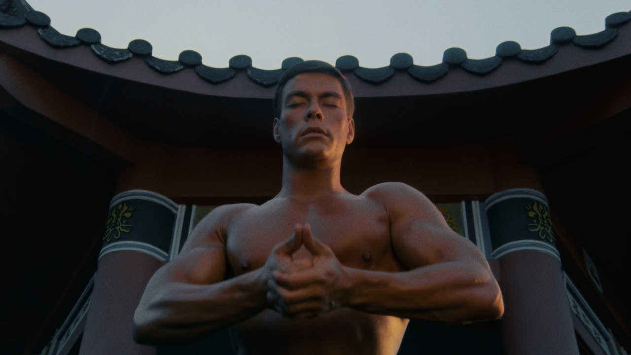 Bloodsport.1988.2160p.UHD.BDREMUX.DoVi.HDR.HEVC-Нечипорук.mkv_snapshot_01.07.12.042