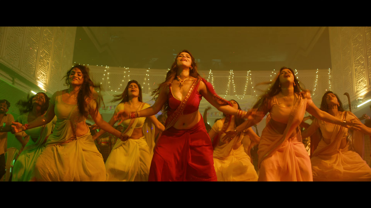 vlcsnap 2025 11 25 23h33m50s320