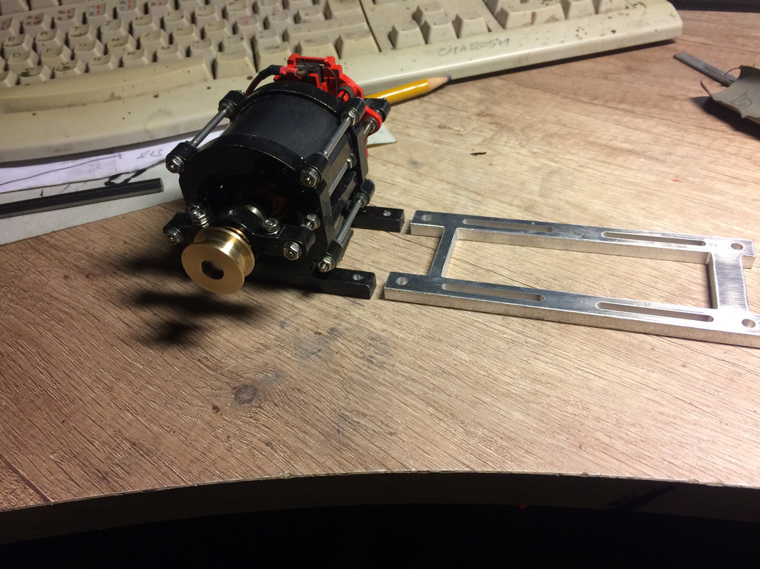 4FB46B9F-2093-46E5-BB4D-3656DCA4D238