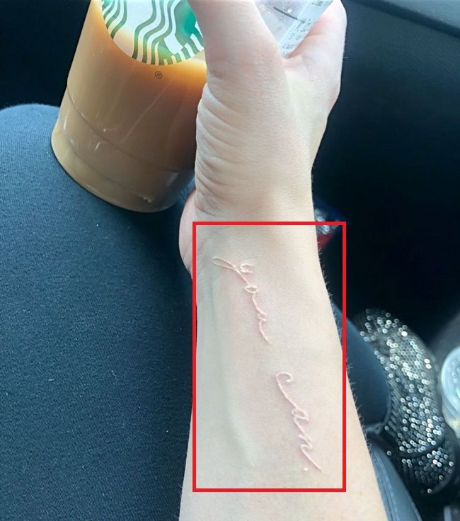 Alexa-Bliss-you-can-Tattoo
