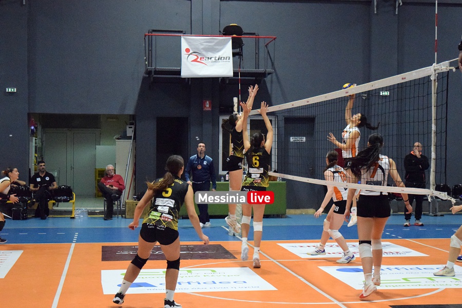 ml-apollonas-volley-perseas-DSC-1891