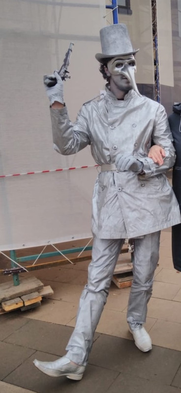 C27D5BF9-D98E-4B55-8868-6AA78852C405