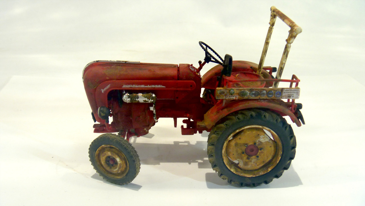 Revell Porsche Farm Tractor P1040610