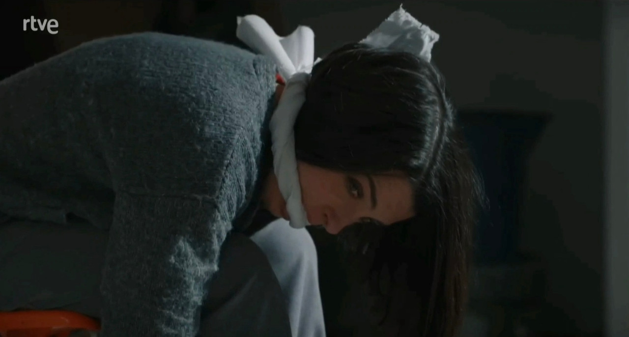 Screenshot_20240509_235156_Video Player