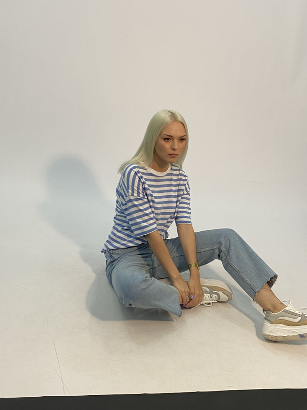 6AAE495E-6D36-4A49-8793-4DA151AB3A47