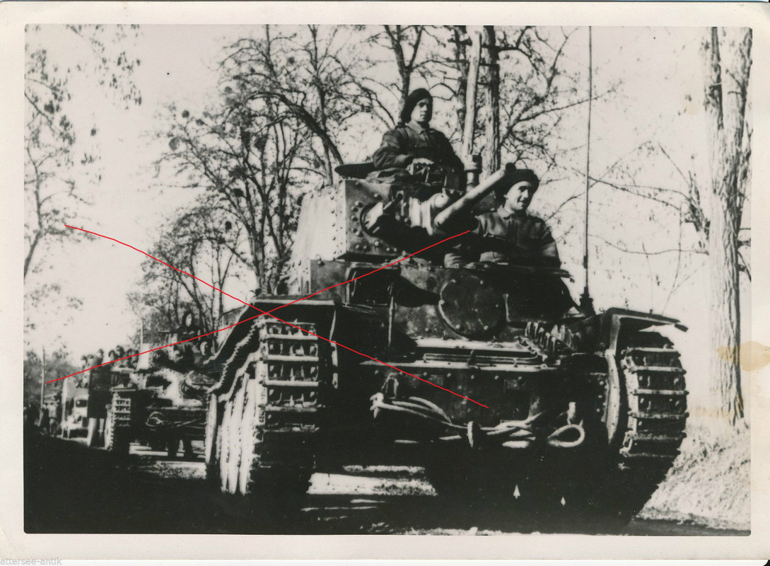 Presse-Foto Rumänische Panzerwagen Panzer Sd.Kfz
