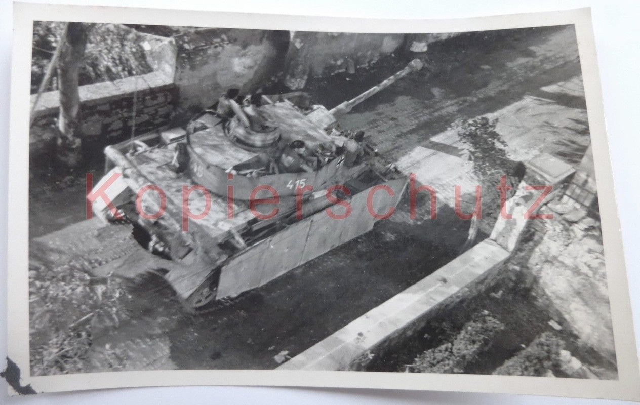 Panzer PzKpfw IV Kennung 415 Seitenschürzen in S