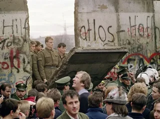 [Image: 25-Berlin-Wall-AFPGetty-v2.webp]