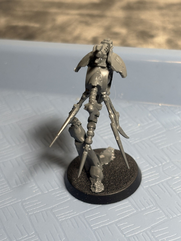 Canoptek Circle (7 out of 8 operatives) 16