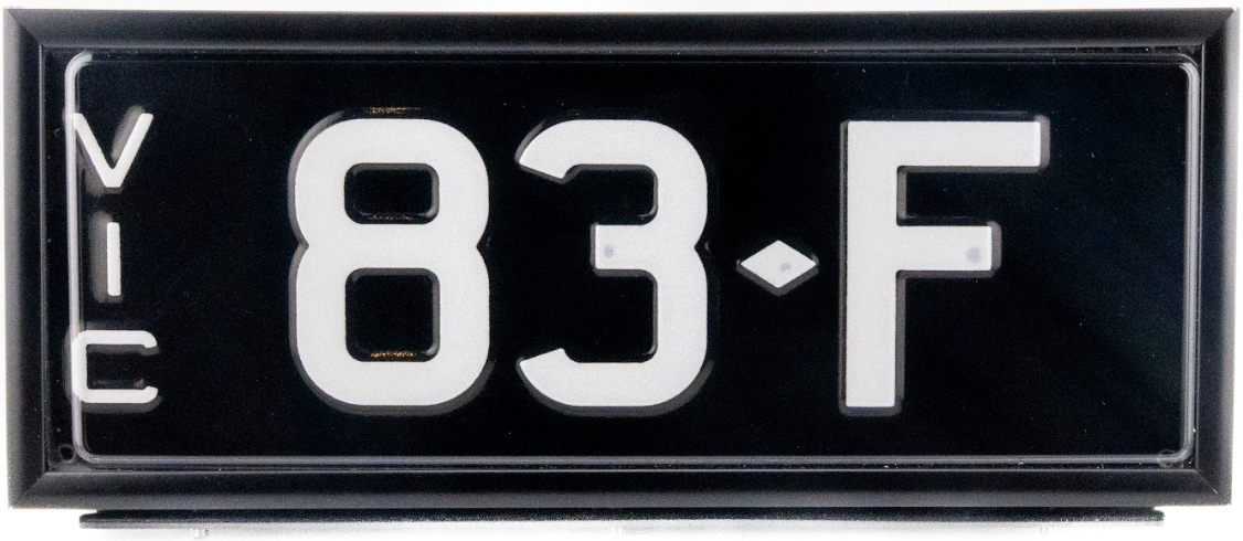 Swiss Signature Plate 83 F