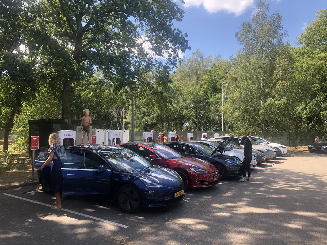 3490C427-5592-4378-B299-8AC193714992