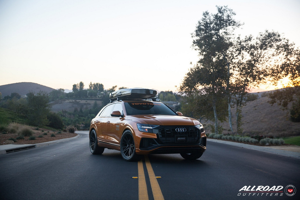 Audi Q8 on Vossen Wheels (5)
