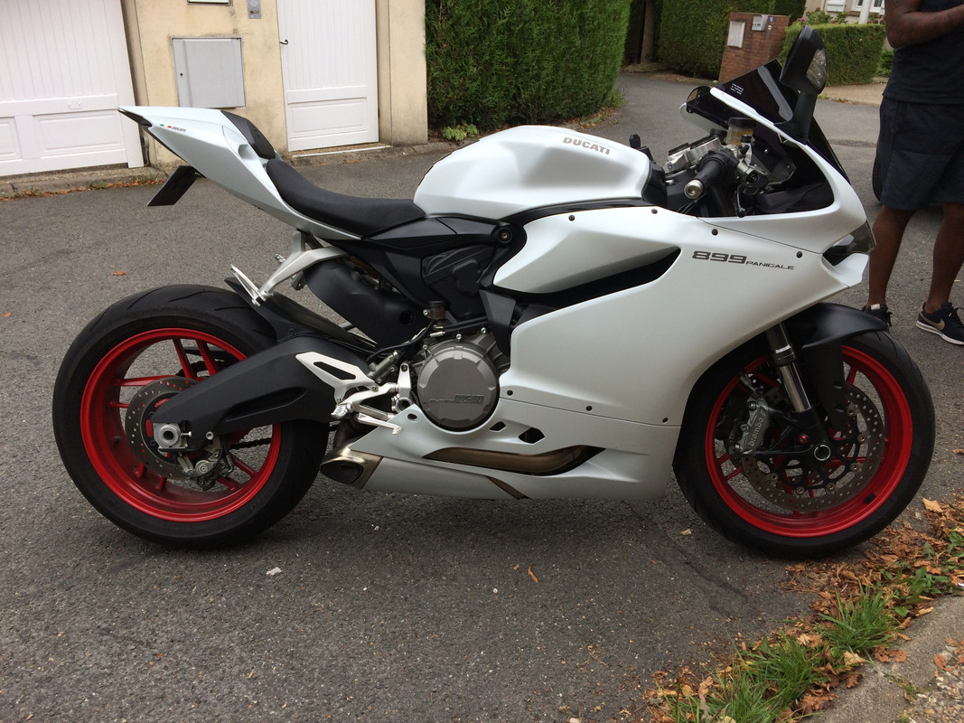 C0BC3CAC-BD19-4817-B0C0-FBA62294F727