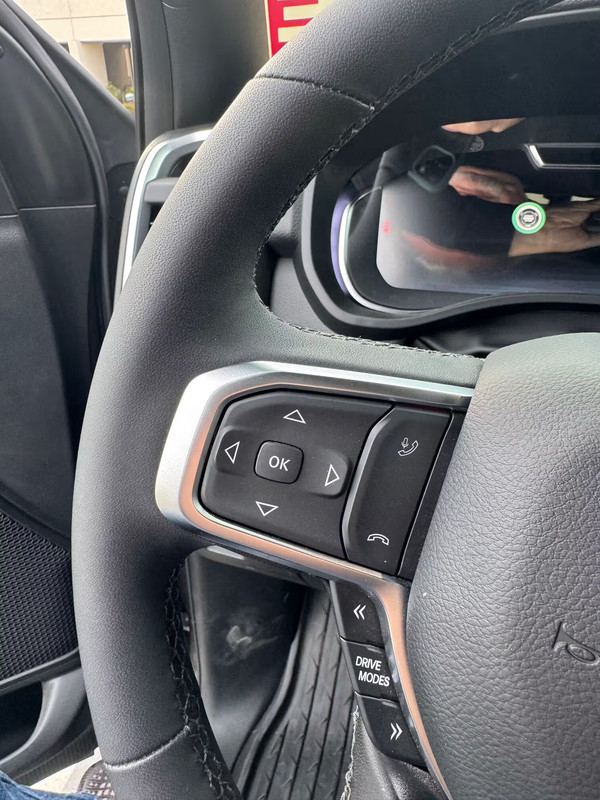 Vehicle thumbnail 14