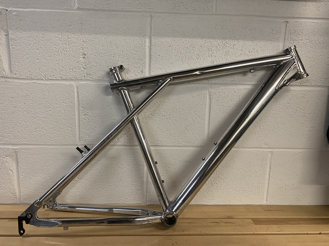 A7456E61-5B81-4C01-A8A8-32D0D58CB58D