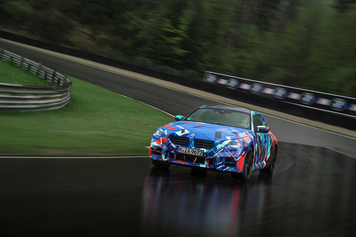 P90467997_highRes_the-all-new-bmw-m2-u