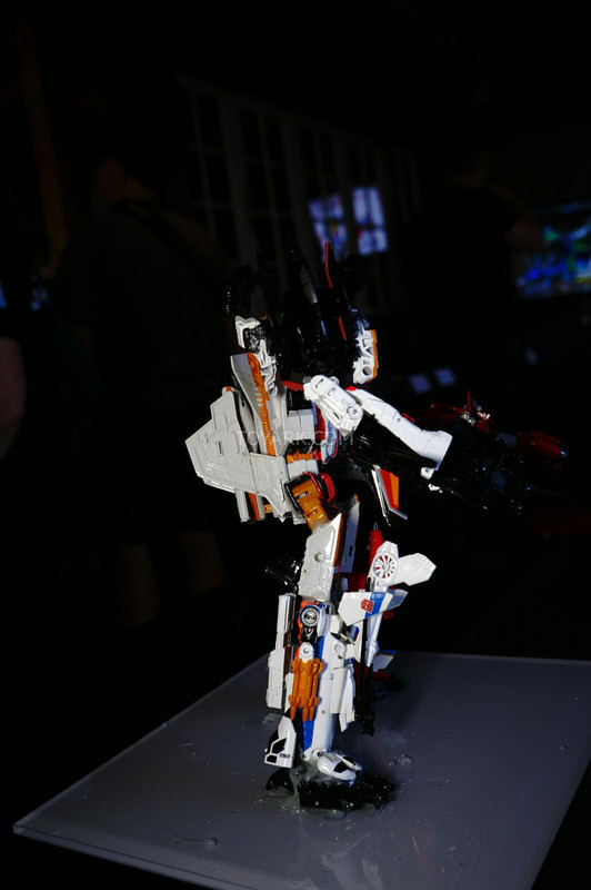 SDCC-2014-Hasbro-Transformers-Breakfast-106_1406