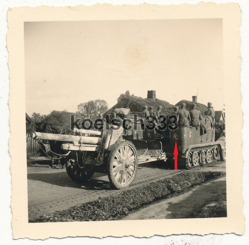 Foto Gespensterdivision ! Panzer Halbkette Artillerie Geschütz in Zabucze Polen