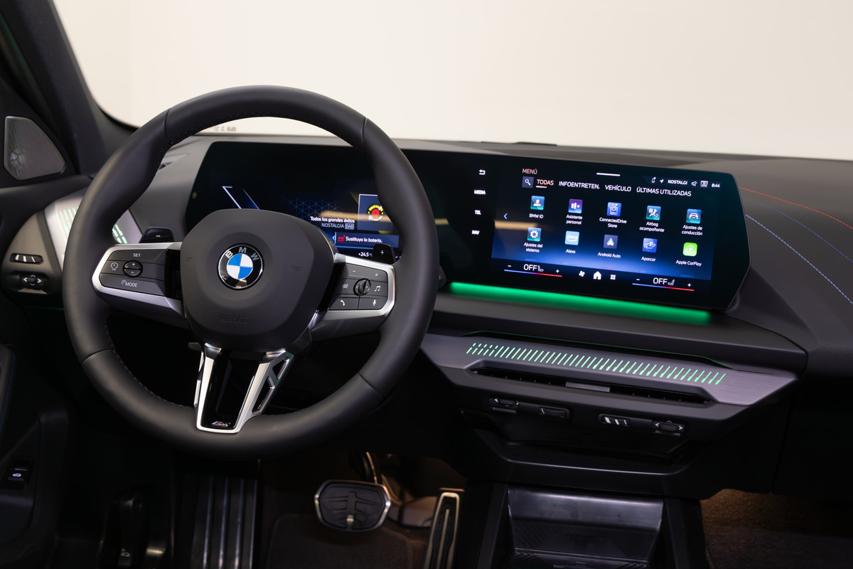 BMW_Serie_1_MY24_14
